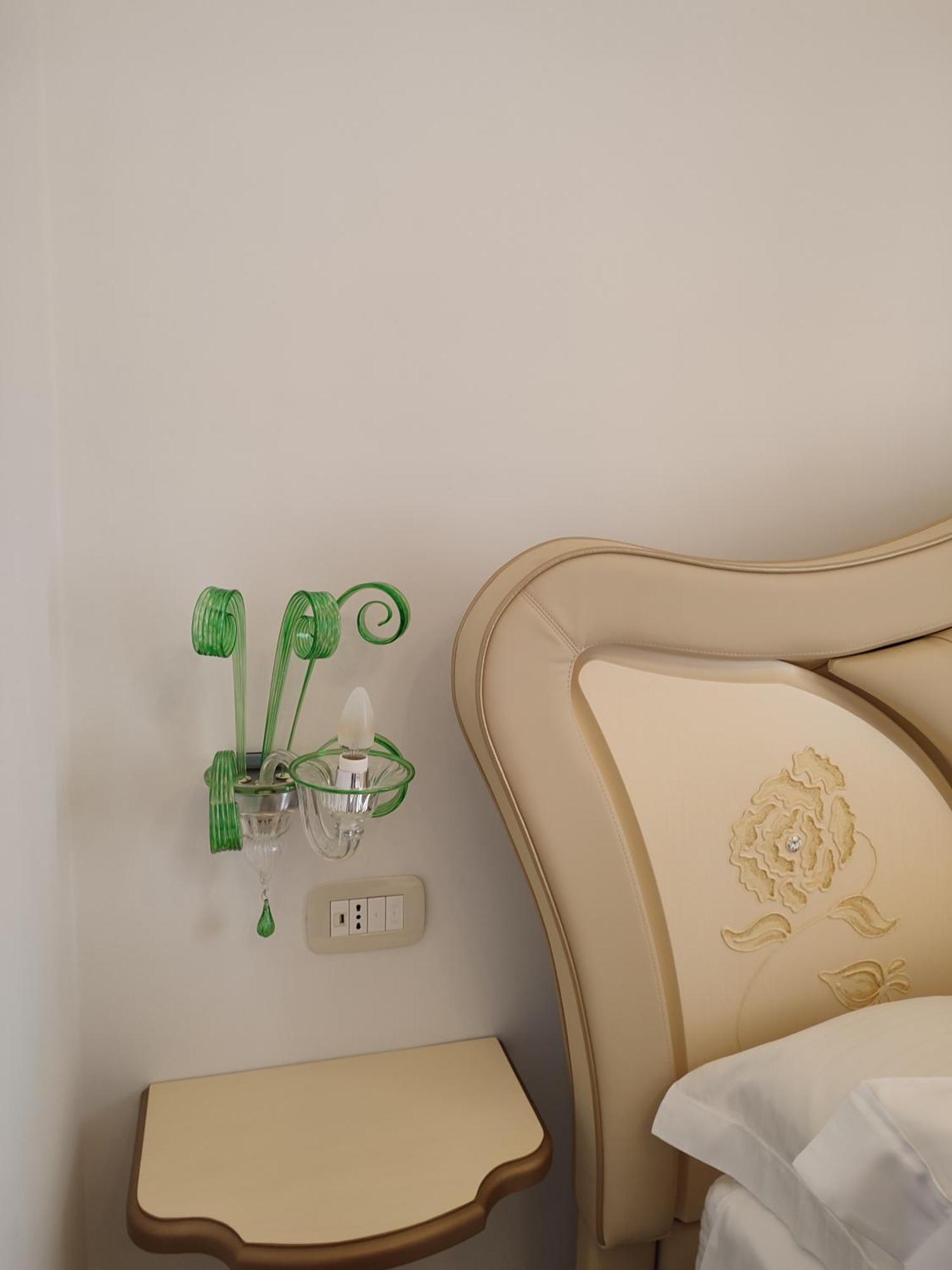 Rossini Guest House มาร์ตินาฟรังกา ภายนอก รูปภาพ